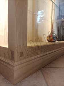 Détail vitrine frêne & verre